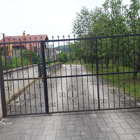 Moj Dan Apartamento Ogulin Exterior foto